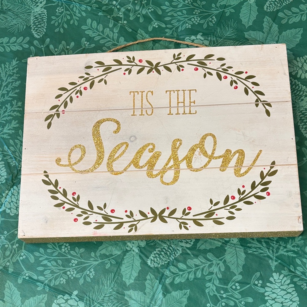 NWT Ashland Christmas wooden sign